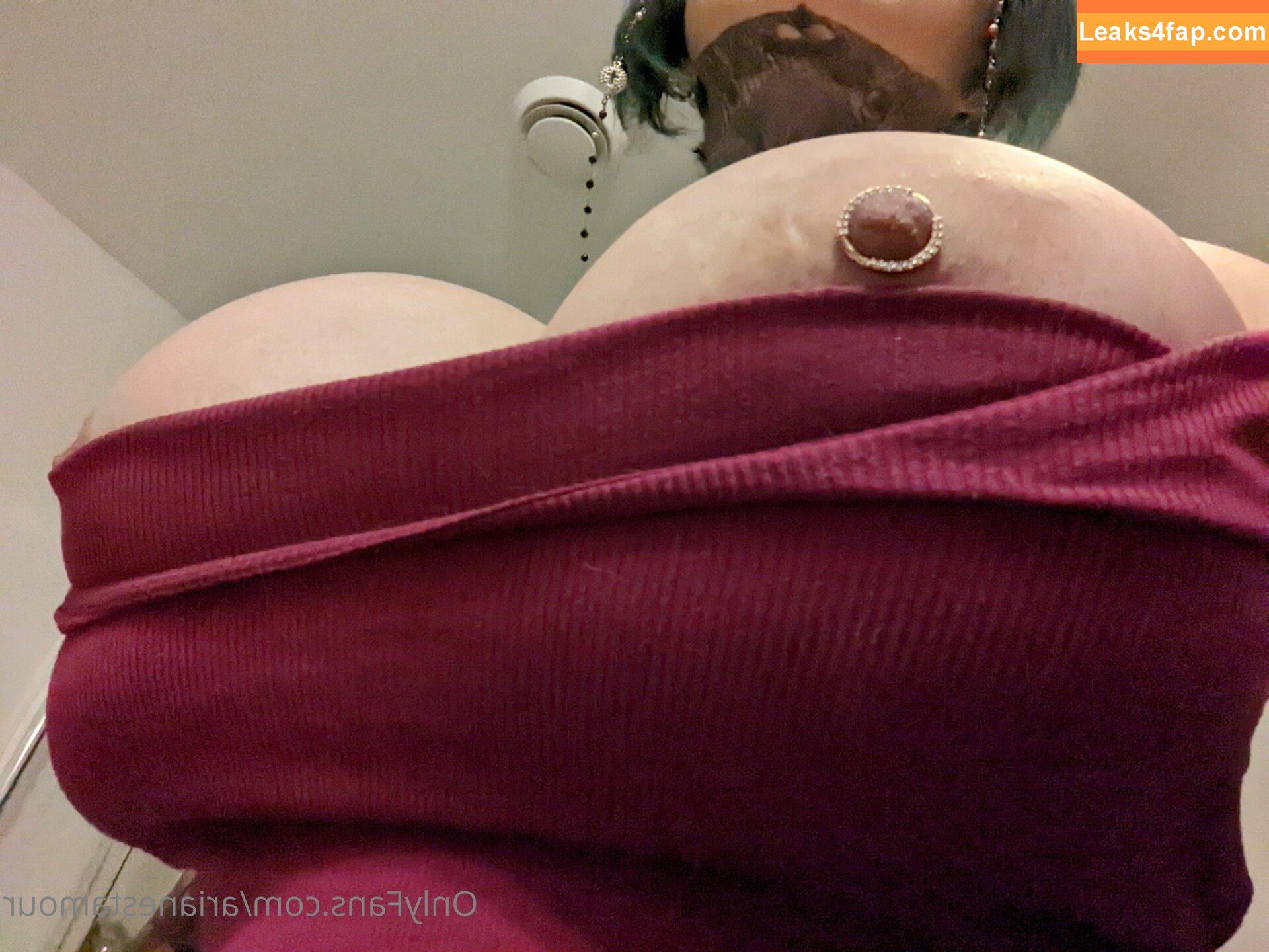 Ariane Saint Amour / ariane_st.amour leaked photo photo #0153