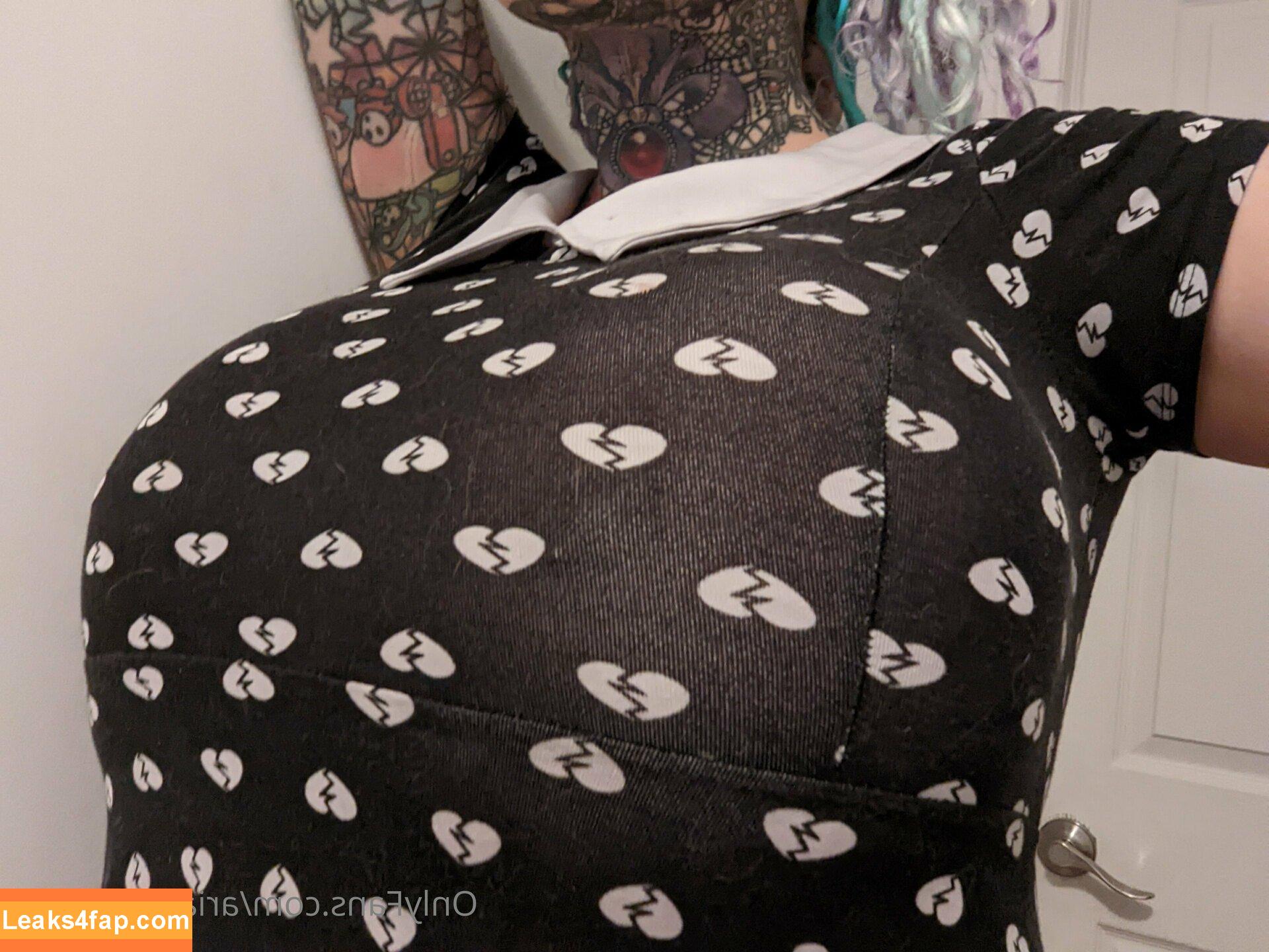 Ariane Saint Amour / ariane_st.amour leaked photo photo #0462