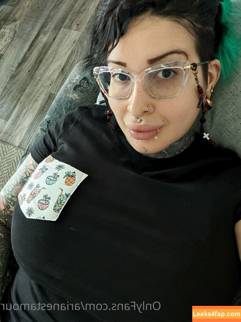 Ariane Saint Amour / ariane_st.amour leaked photo photo #0505