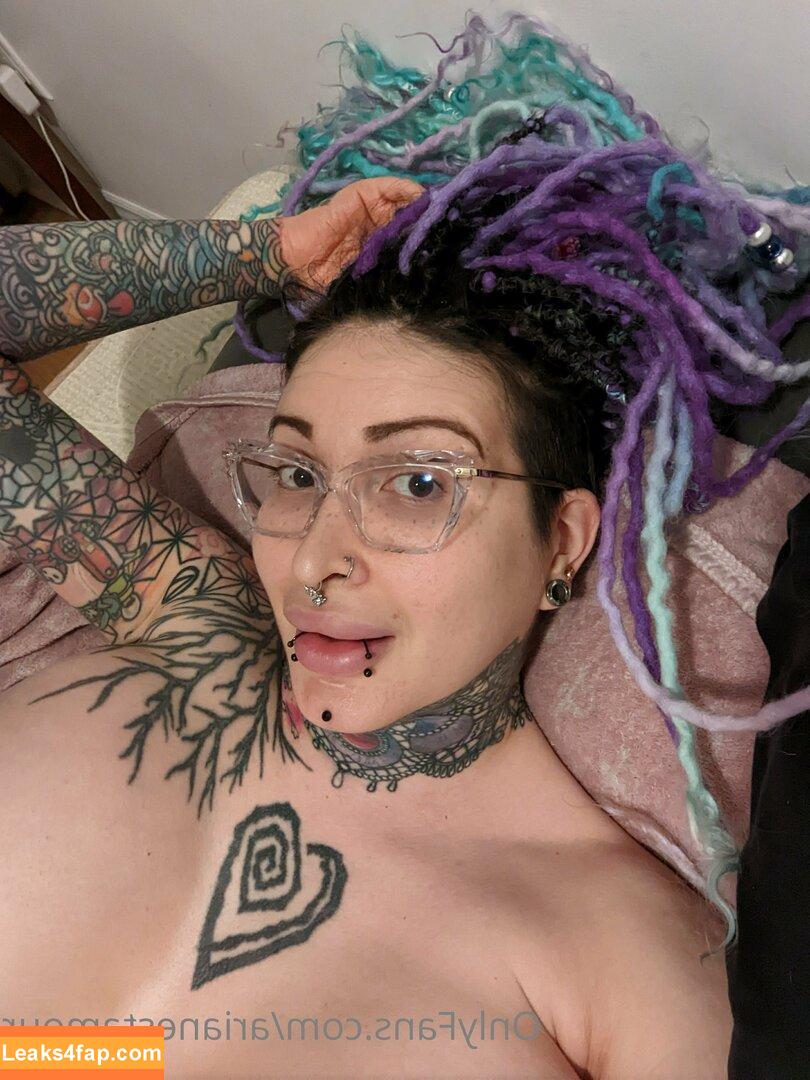 Ariane Saint Amour / ariane_st.amour leaked photo photo #0530