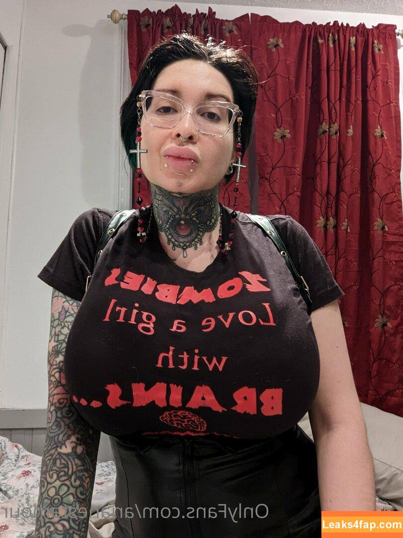 Ariane Saint Amour / ariane_st.amour leaked photo photo #0548