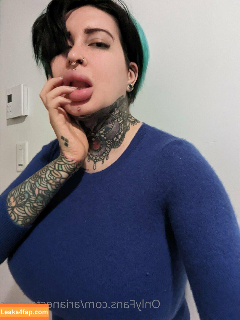 Ariane Saint Amour / ariane_st.amour leaked photo photo #0602