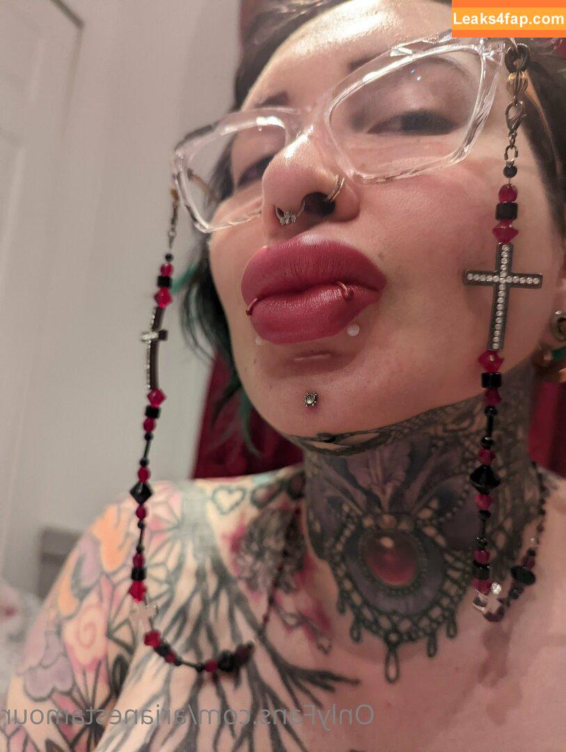 Ariane Saint Amour / ariane_st.amour leaked photo photo #0610