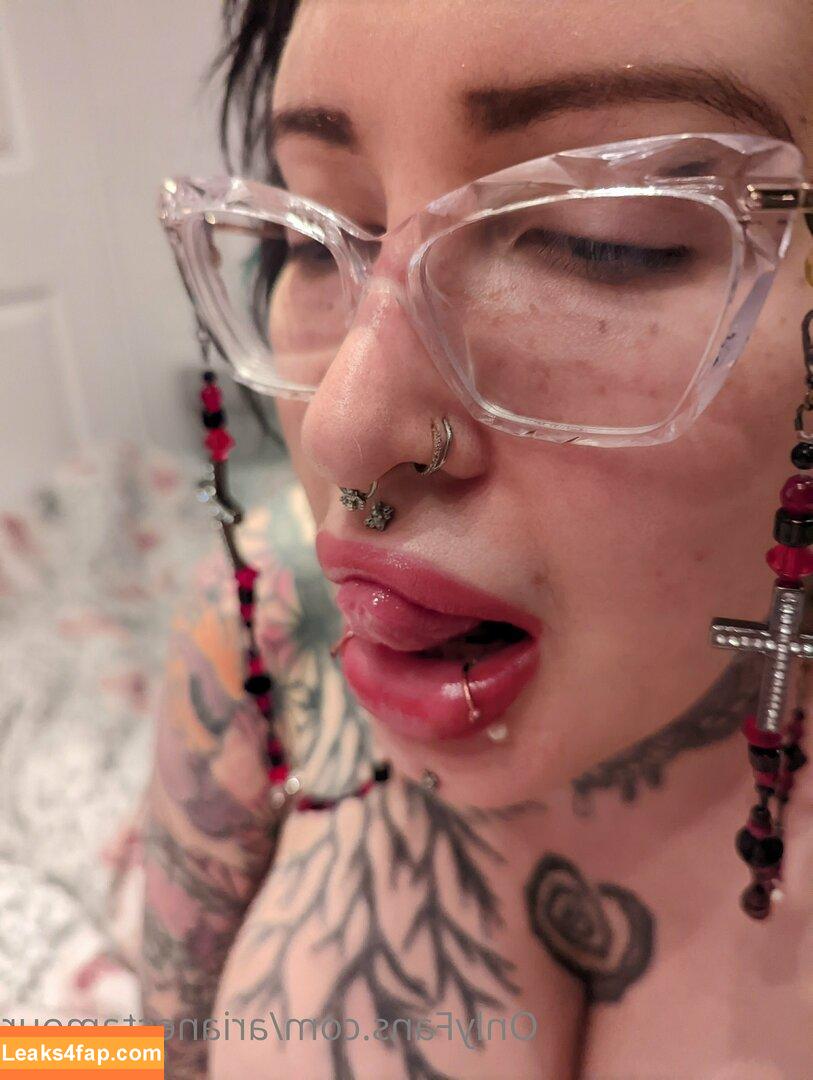 Ariane Saint Amour / ariane_st.amour leaked photo photo #0611