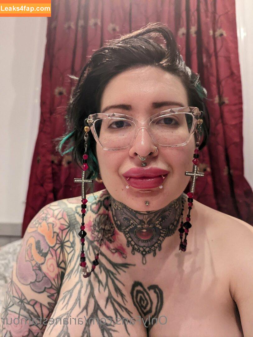 Ariane Saint Amour / ariane_st.amour leaked photo photo #0614