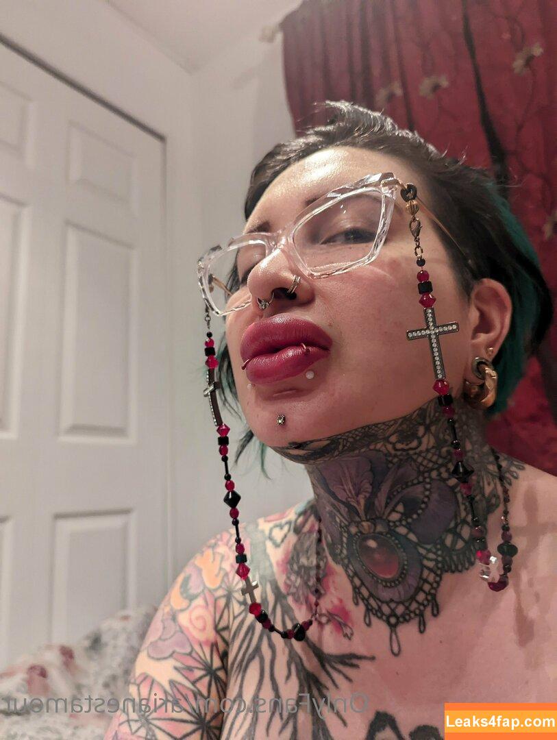 Ariane Saint Amour / ariane_st.amour leaked photo photo #0615