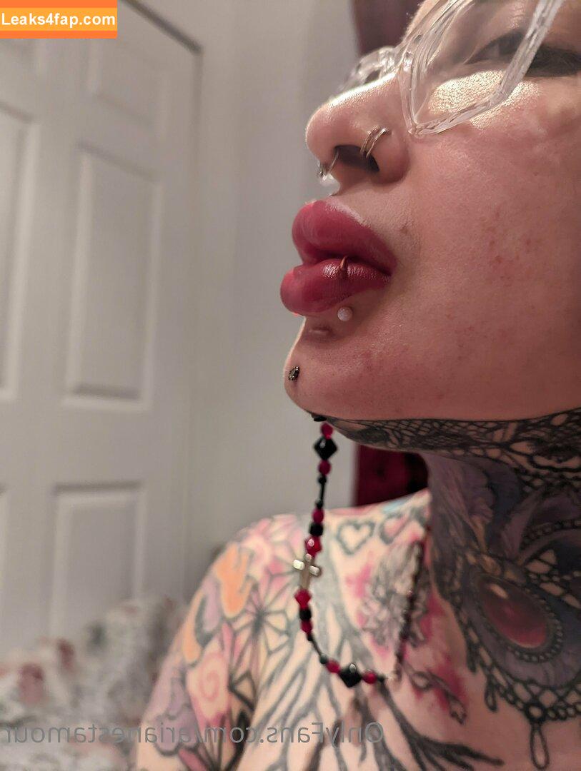 Ariane Saint Amour / ariane_st.amour leaked photo photo #0616