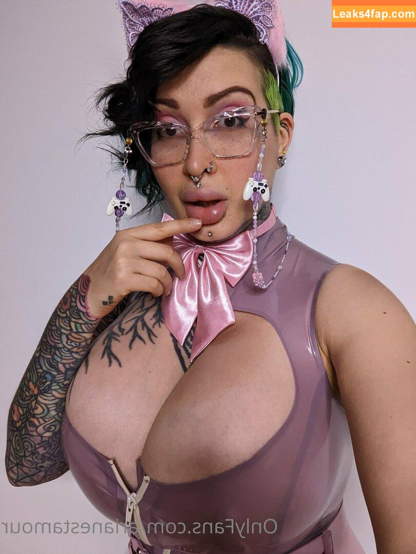 Ariane Saint Amour / ariane_st.amour leaked photo photo #0765