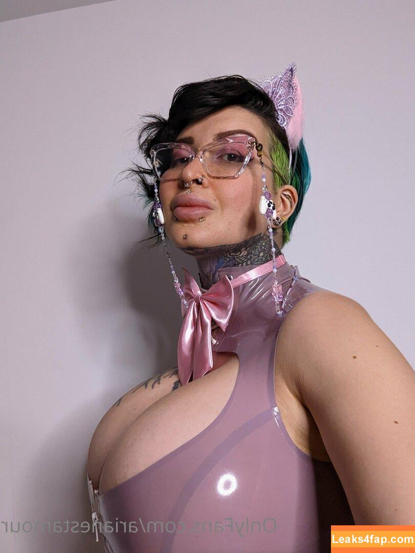 Ariane Saint Amour / ariane_st.amour leaked photo photo #0771