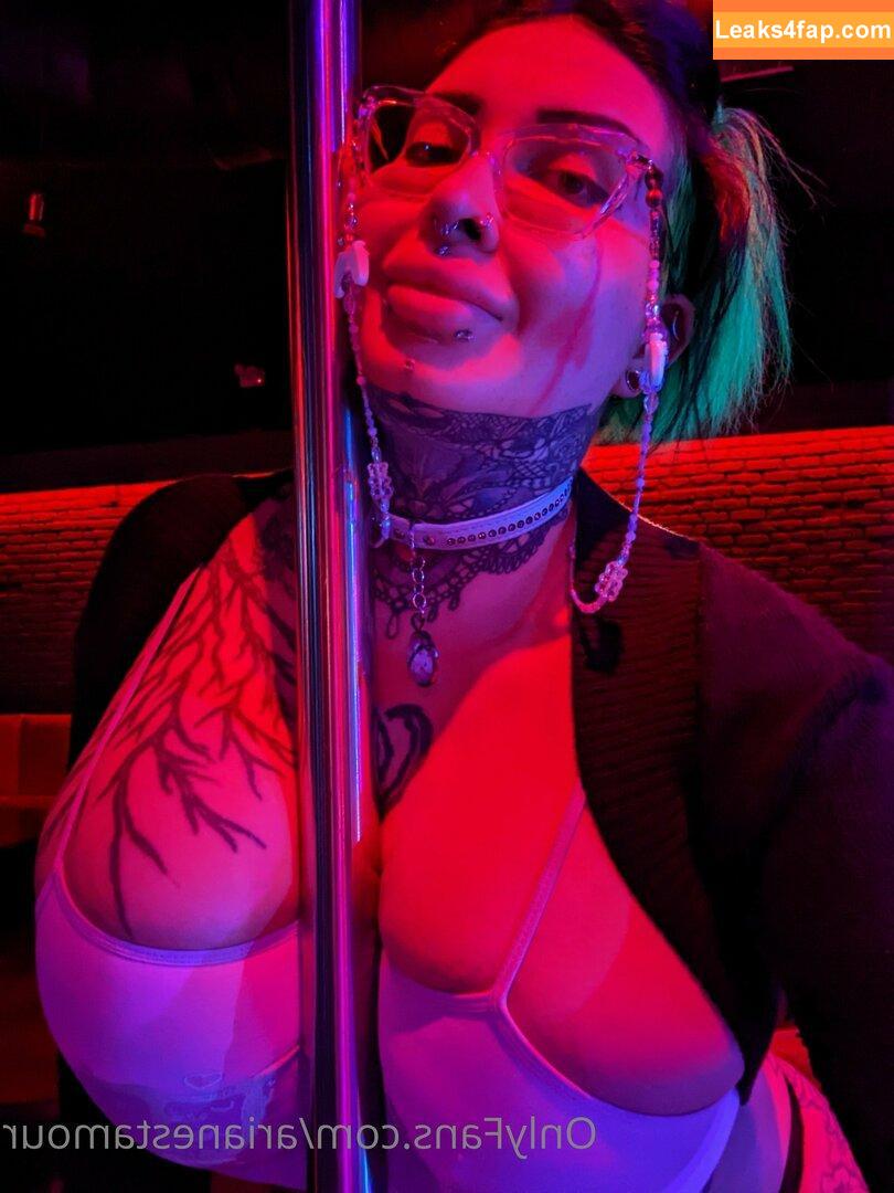 Ariane Saint Amour / ariane_st.amour leaked photo photo #0815