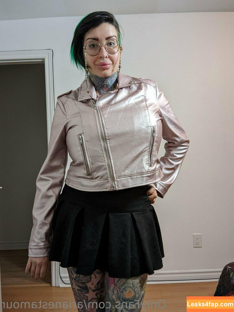 Ariane Saint Amour / ariane_st.amour слитое фото фото #0848