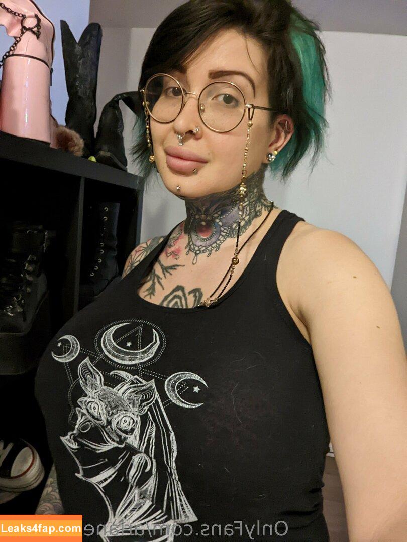 Ariane Saint Amour / ariane_st.amour leaked photo photo #0949