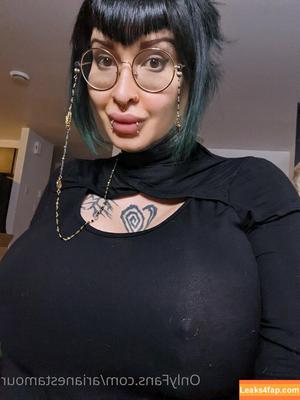 Ariane Saint Amour photo #0141