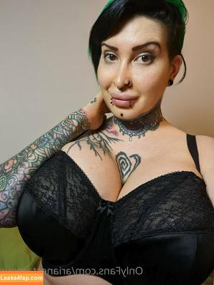 Ariane Saint Amour photo #0199