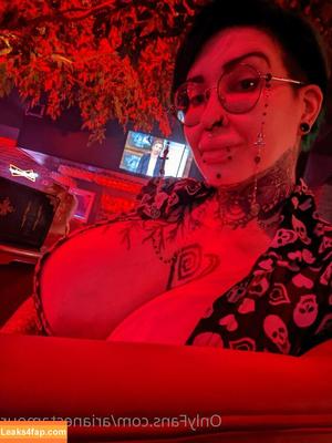 Ariane Saint Amour photo #0252