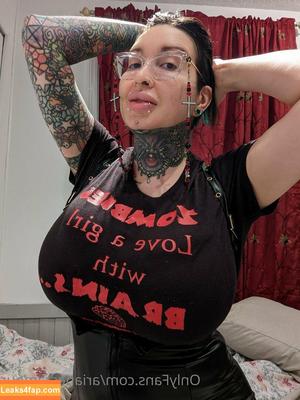 Ariane Saint Amour photo #0559