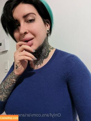 Ariane Saint Amour photo #0596