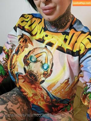 Ariane Saint Amour photo #0644