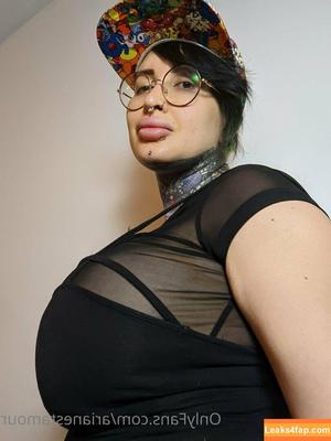 Ariane Saint Amour photo #0678