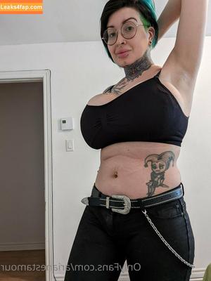 Ariane Saint Amour photo #0704