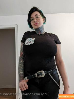 Ariane Saint Amour photo #0709