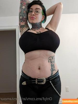 Ariane Saint Amour photo #0711