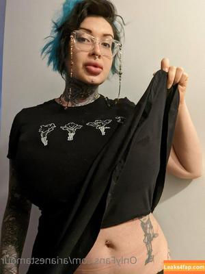 Ariane Saint Amour photo #0755