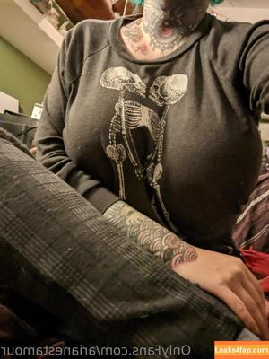 Ariane Saint Amour photo #0999