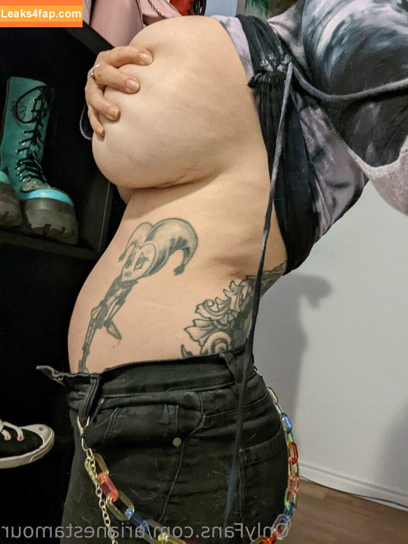 Ariane Saint Amour / ariane_st.amour leaked photo photo #1019