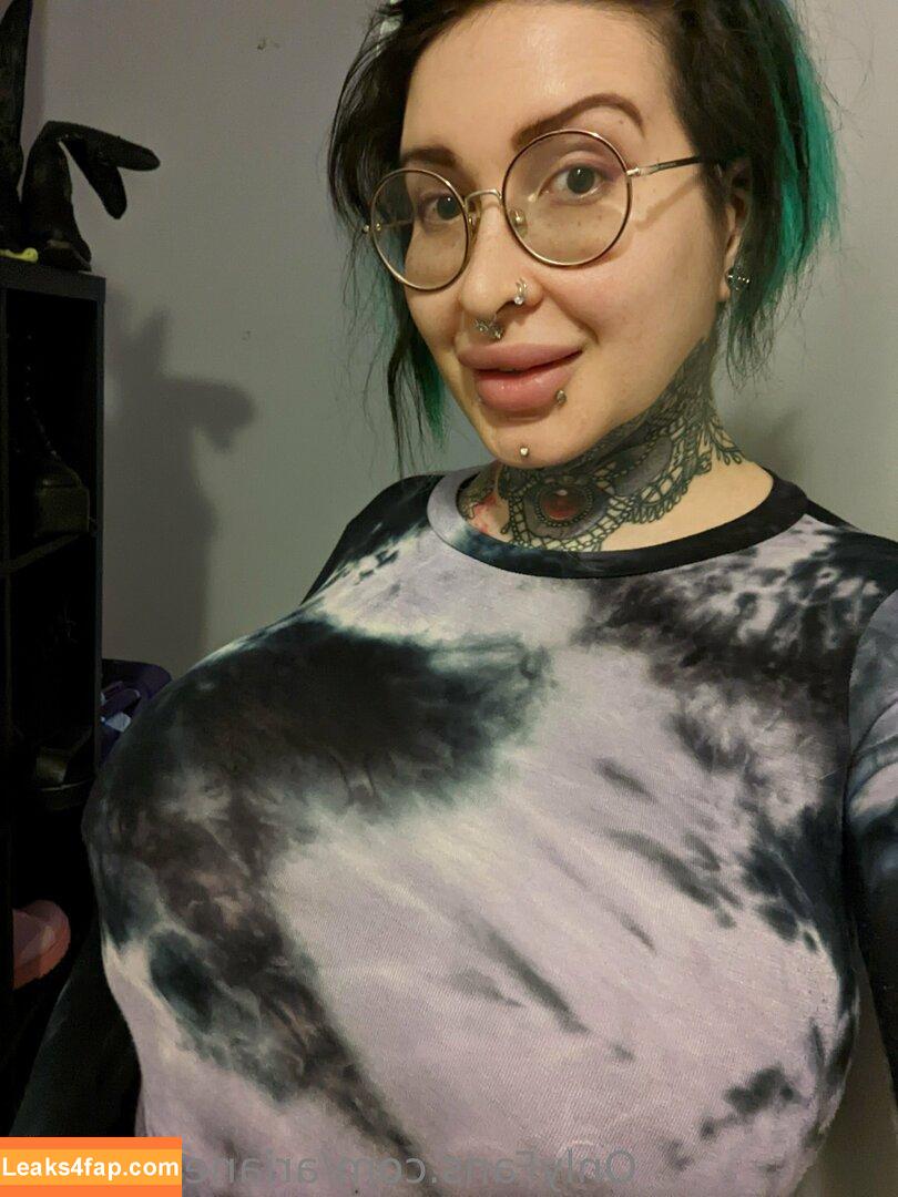 Ariane Saint Amour / ariane_st.amour leaked photo photo #1027