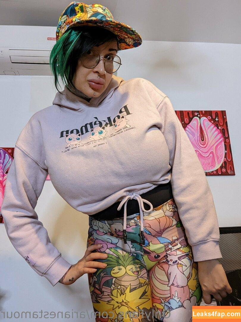 Ariane Saint Amour / ariane_st.amour leaked photo photo #1092