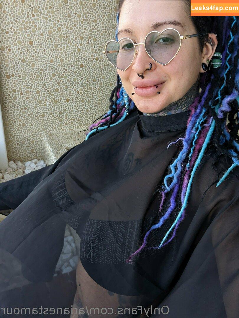 Ariane Saint Amour / ariane_st.amour leaked photo photo #1419