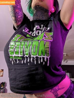 Ariane Saint Amour photo #1076