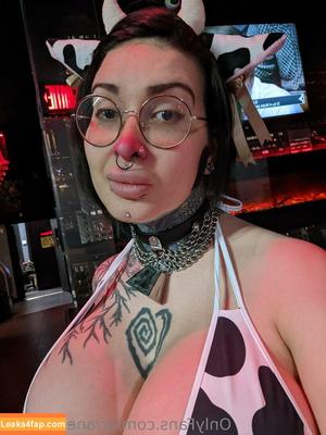 Ariane Saint Amour photo #1086