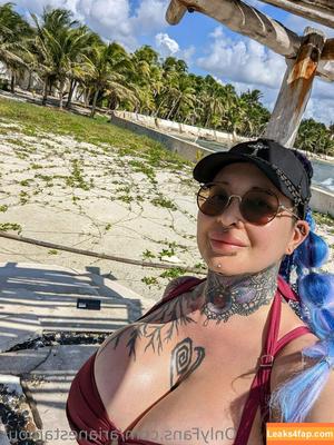 Ariane Saint Amour photo #1143