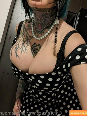 Ariane Saint Amour photo #1171