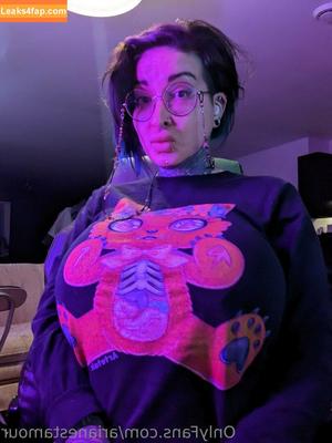 Ariane Saint Amour photo #1189