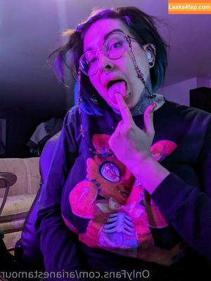 Ariane Saint Amour photo #1192