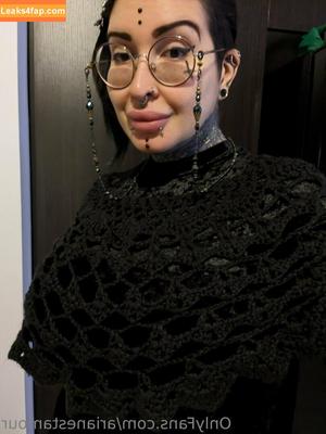 Ariane Saint Amour photo #1270