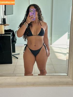 Arianna_odettee photo #0002