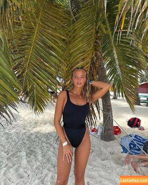 Arianna Tornari фото #0011