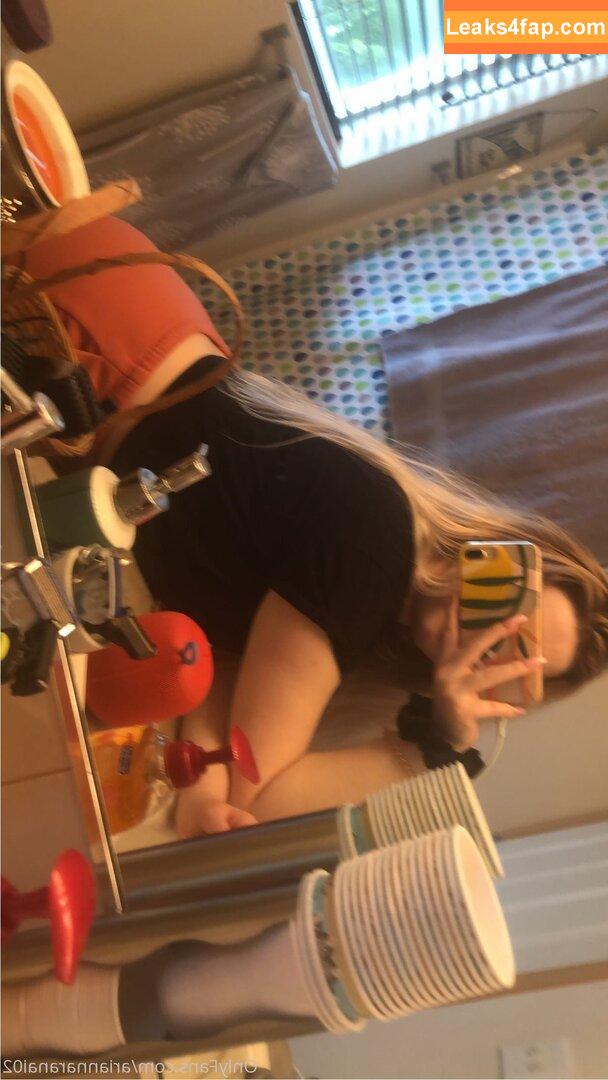 ariannaranai02 /  leaked photo photo #0006