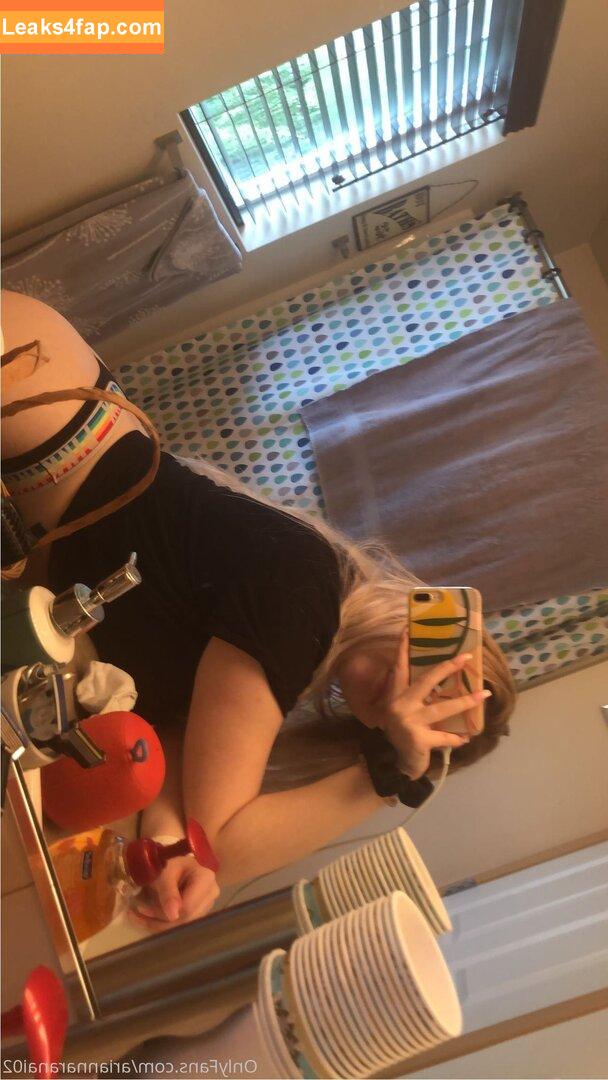 ariannaranai02 /  leaked photo photo #0007