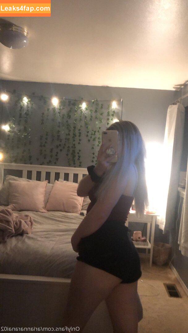 ariannaranai02 /  leaked photo photo #0024