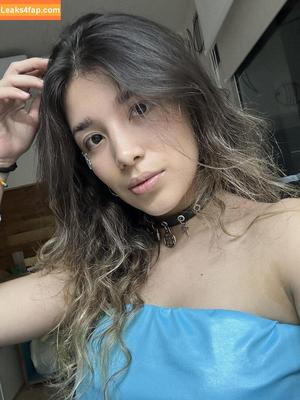 Ariannelychee photo #0002