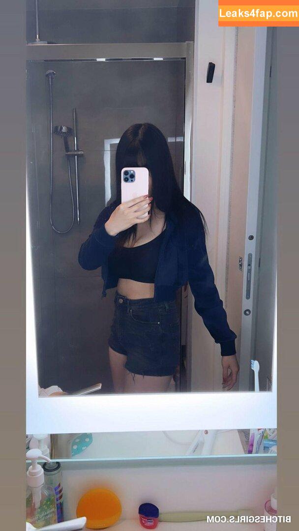 AriaSaki / simplyjustaria leaked photo photo #0200