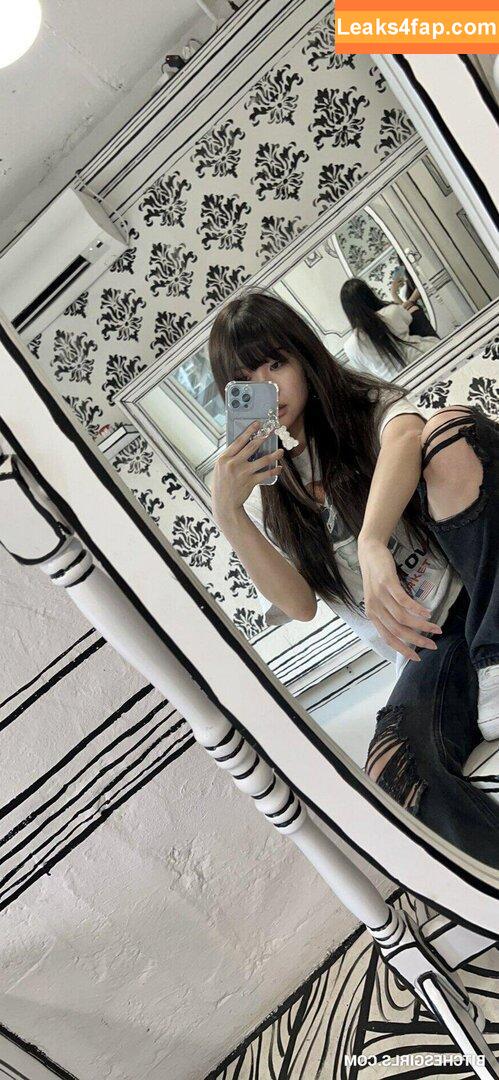 AriaSaki / simplyjustaria leaked photo photo #0244