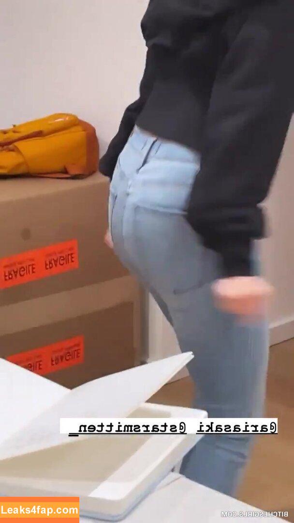 AriaSaki / simplyjustaria leaked photo photo #0277