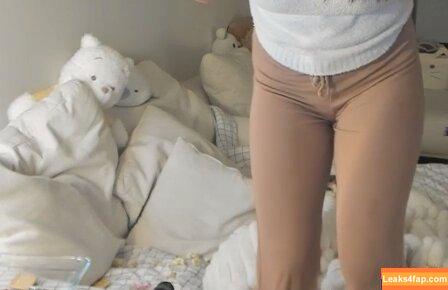 AriaSaki / simplyjustaria leaked photo photo #0604