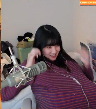 AriaSaki / simplyjustaria leaked photo photo #0616